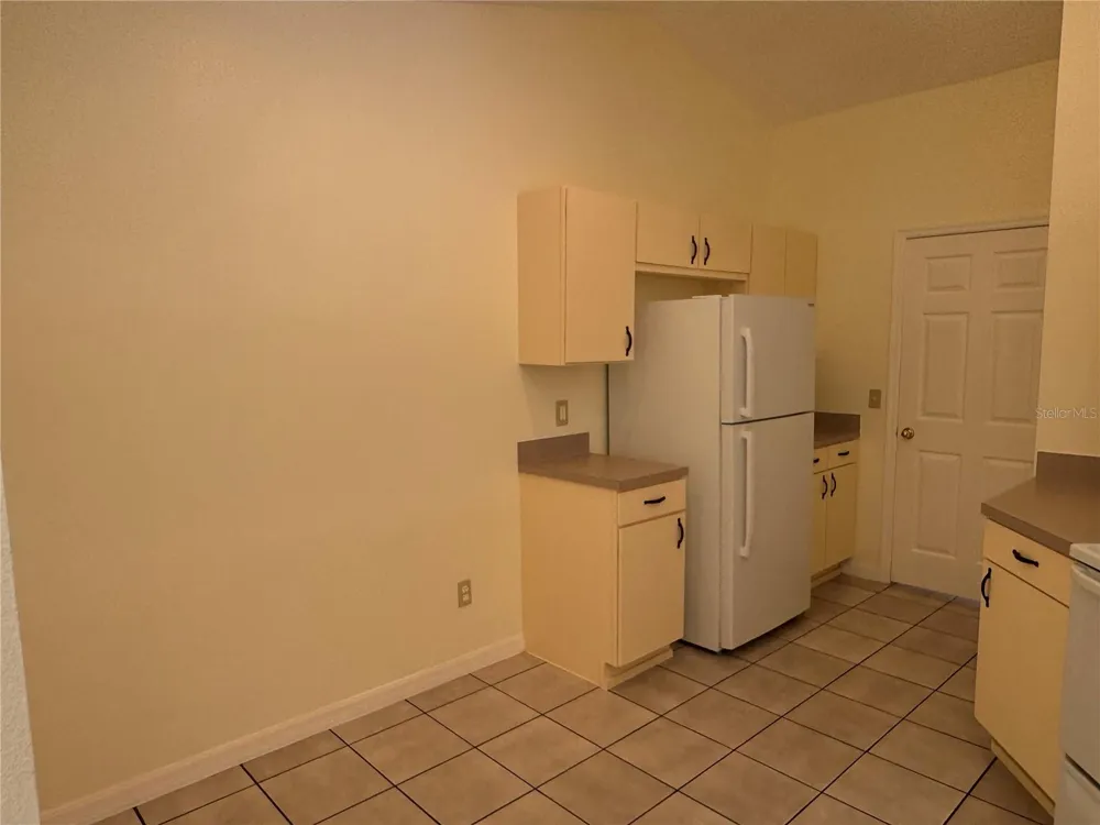 7872 ELMSTONE CIRCLE Orlando, FL 32822