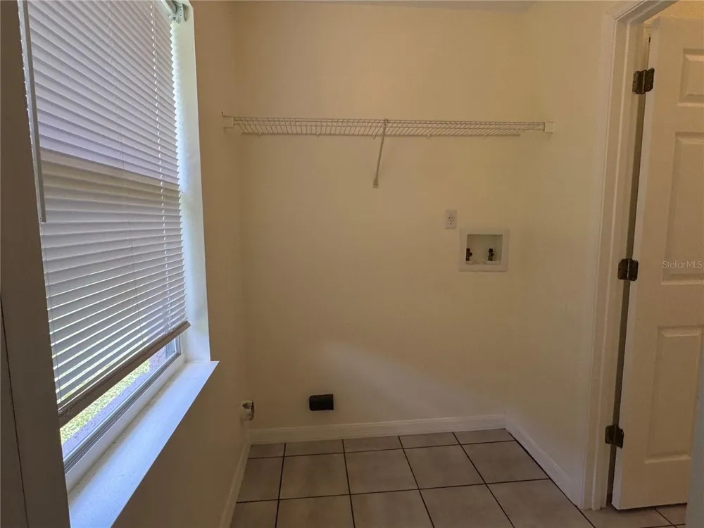 7872 ELMSTONE CIRCLE Orlando, FL 32822