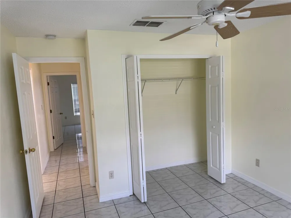 7872 ELMSTONE CIRCLE Orlando, FL 32822