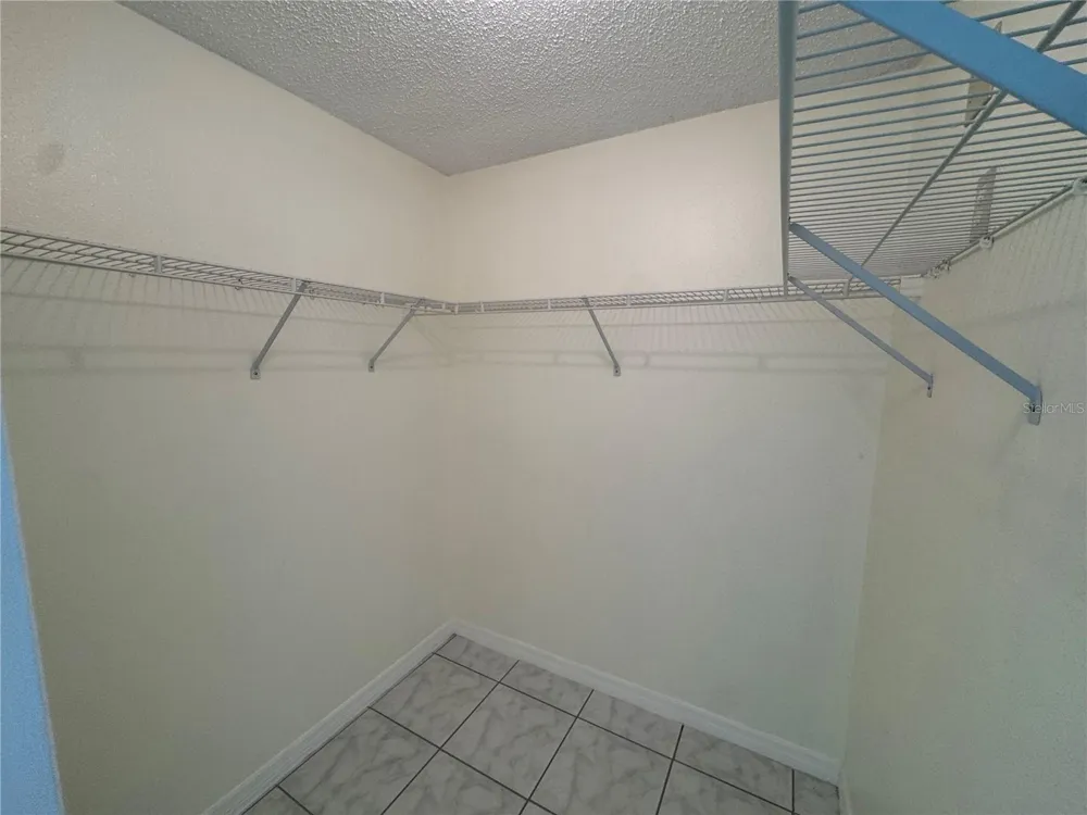 7872 ELMSTONE CIRCLE Orlando, FL 32822