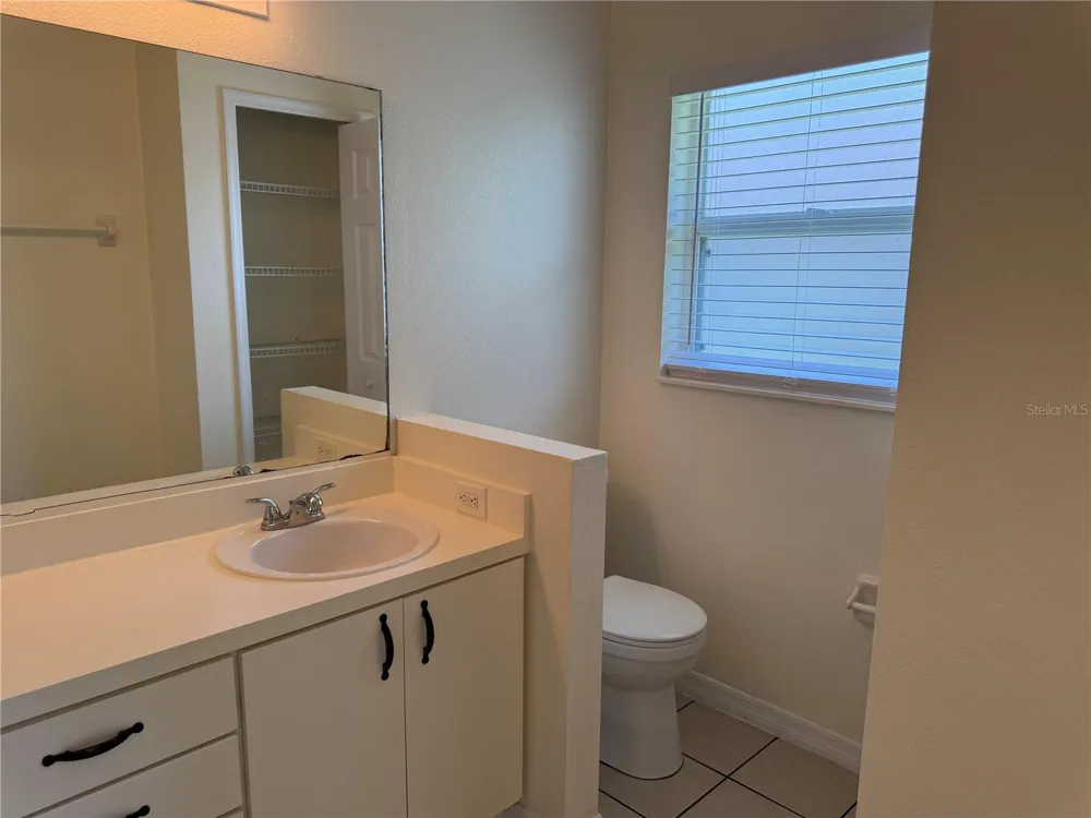 7872 ELMSTONE CIRCLE Orlando, FL 32822
