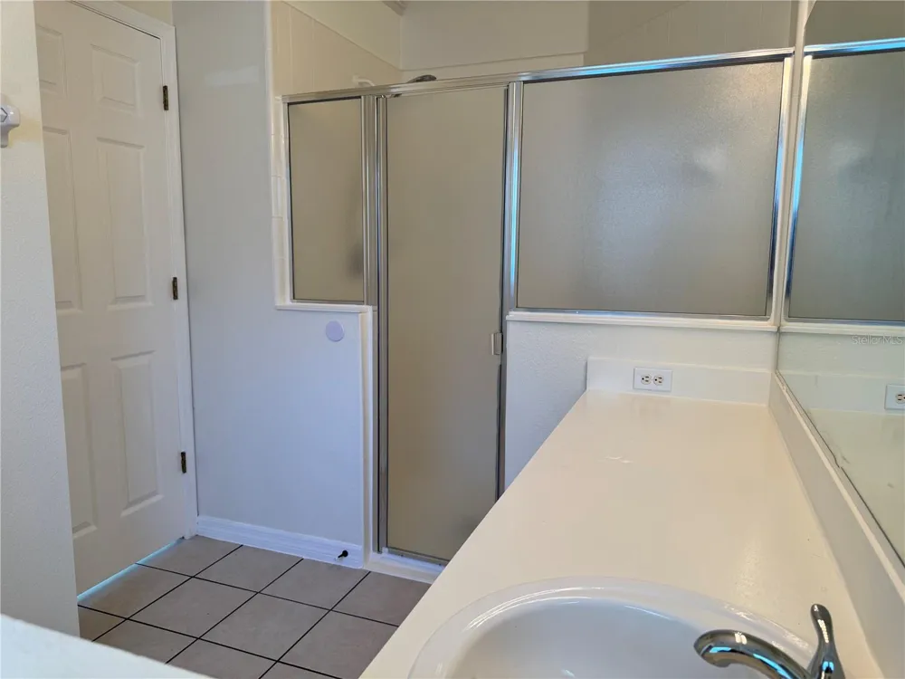 7872 ELMSTONE CIRCLE Orlando, FL 32822