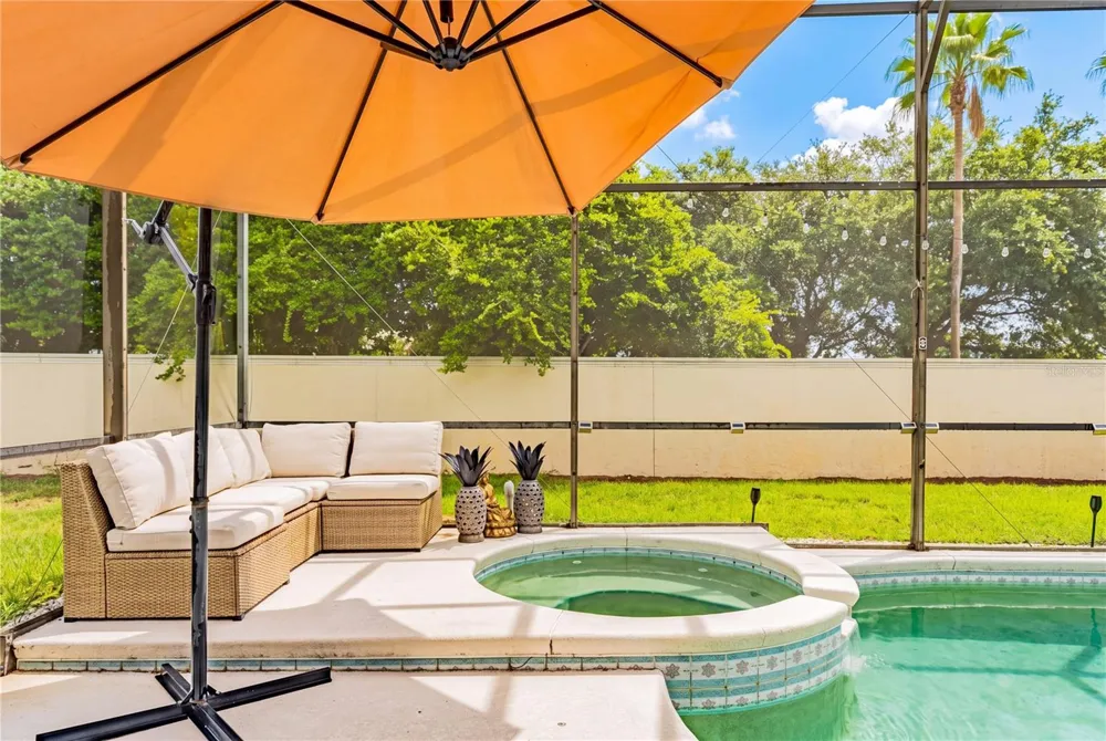 8066 KING PALM CIRCLE Kissimmee, FL 34747