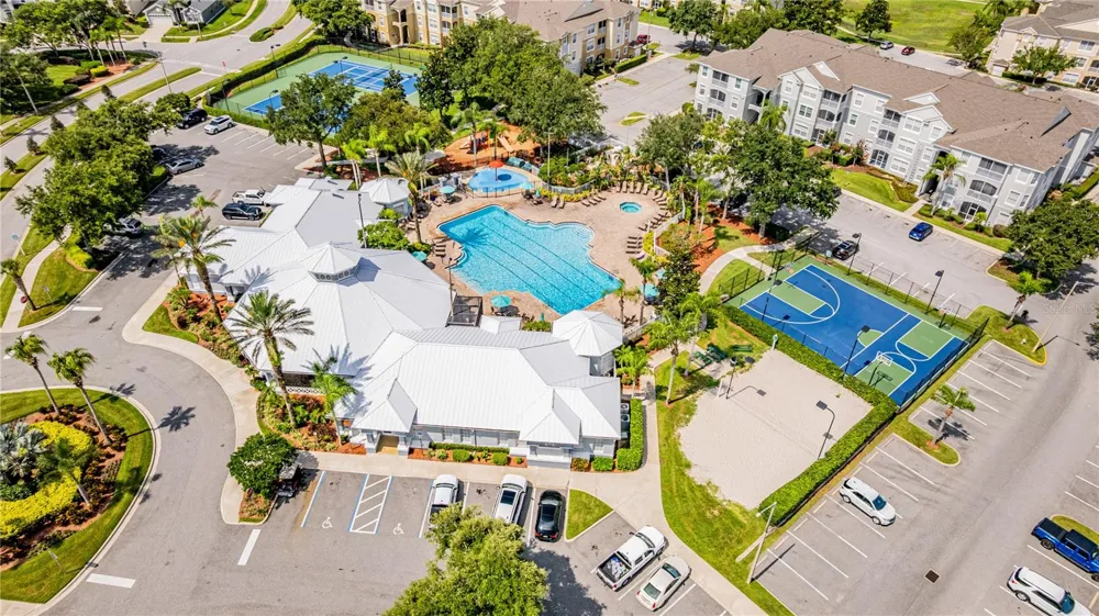 8066 KING PALM CIRCLE Kissimmee, FL 34747