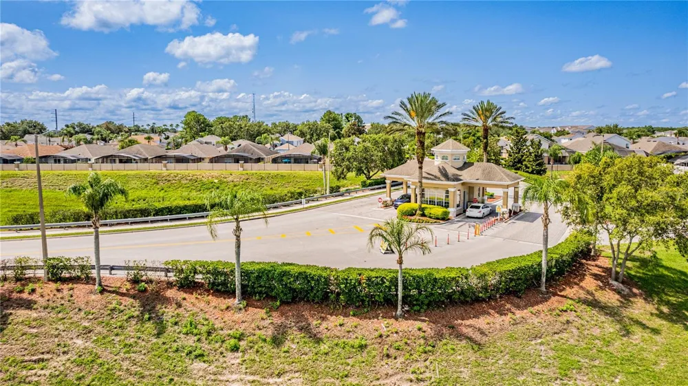 8066 KING PALM CIRCLE Kissimmee, FL 34747
