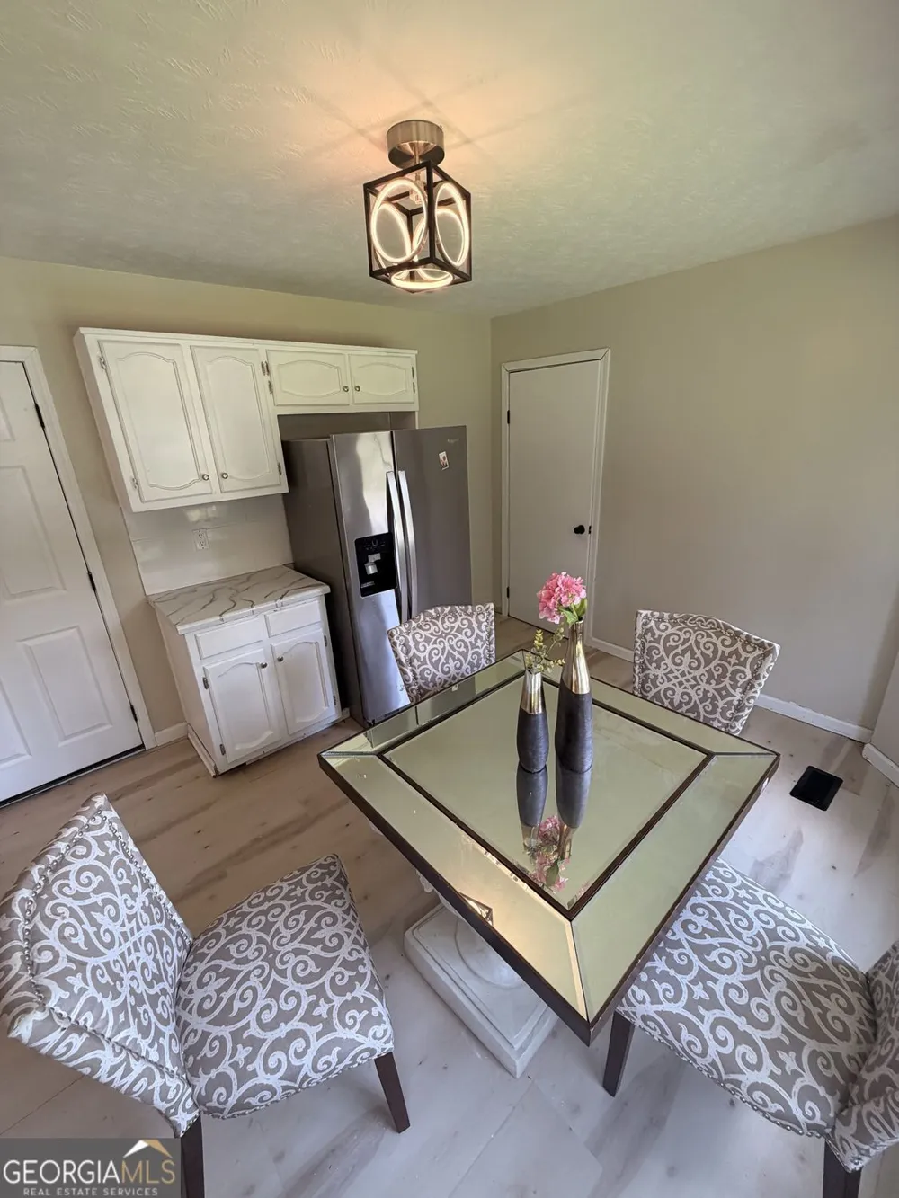 85 Martin ST Carrollton, GA 30117