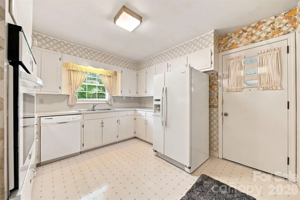 434 Mountain View Drive Morganton, NC 28655