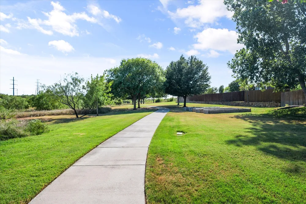 6140 Chalk Hollow Drive Fort Worth, TX 76179