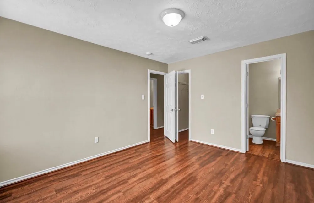 123 Robinson Road Oyster Creek, TX 77541