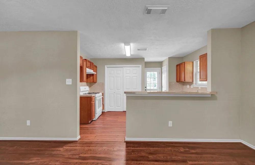 123 Robinson Road Oyster Creek, TX 77541