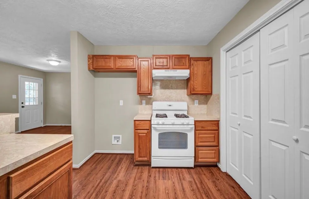 123 Robinson Road Oyster Creek, TX 77541