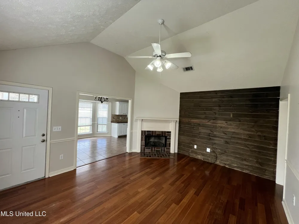 2001 Windchase Circle Brandon, MS 39042