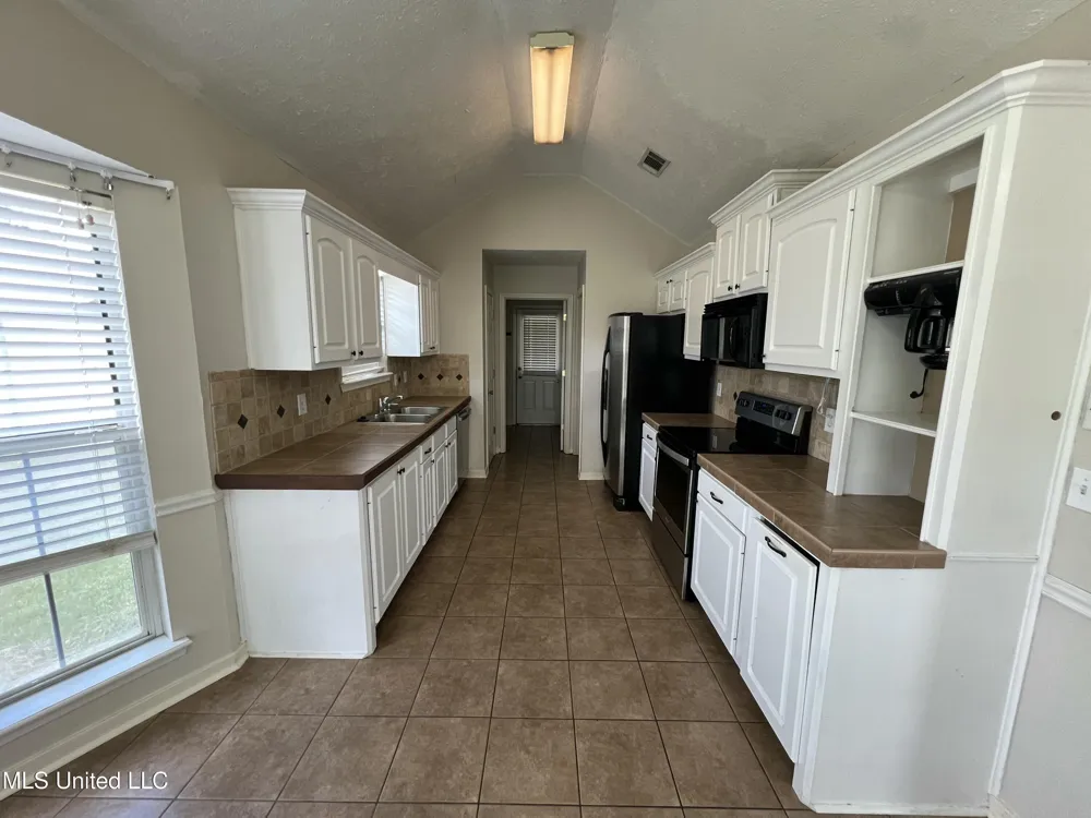 2001 Windchase Circle Brandon, MS 39042