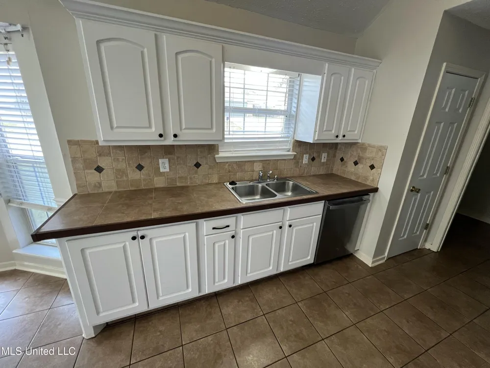 2001 Windchase Circle Brandon, MS 39042