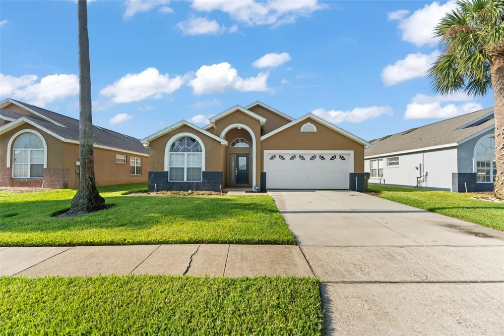 8060 SANTEE DRIVE Kissimmee, FL 34747