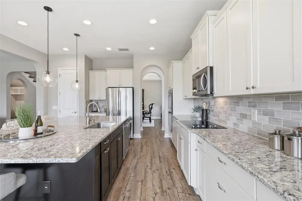 7292 BAY LAUREL COURT Wesley Chapel, FL 33545