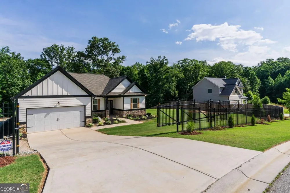 368 Bryndemere DR Dawsonville, GA 30534