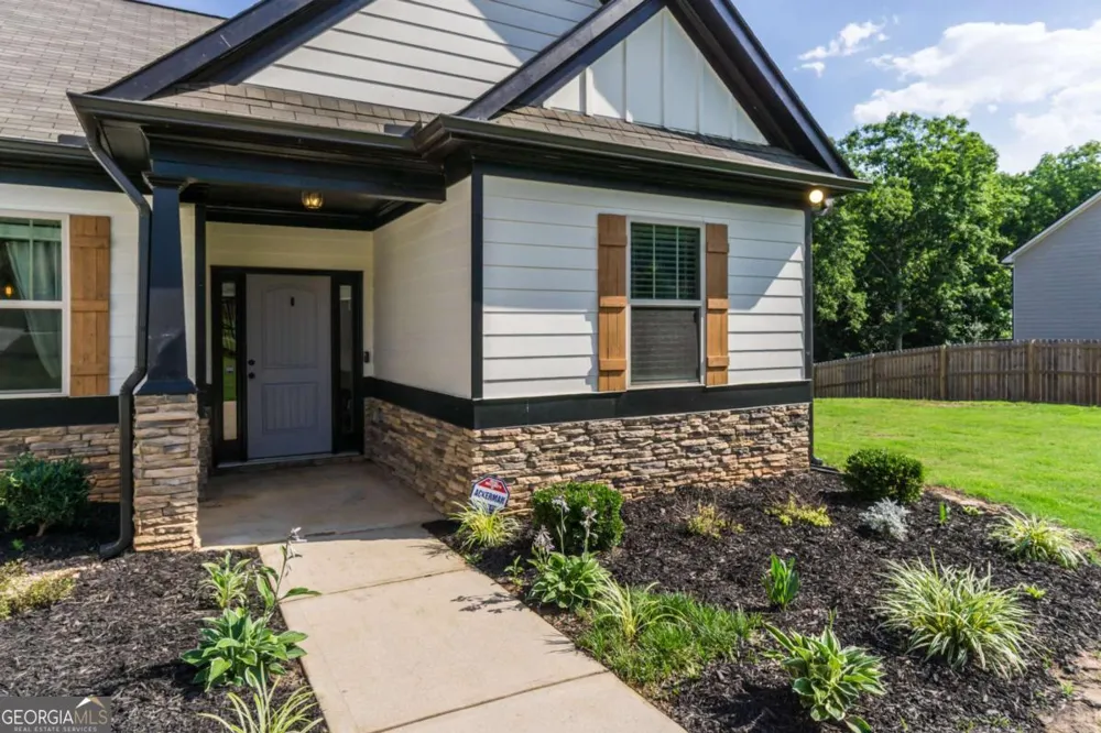 368 Bryndemere DR Dawsonville, GA 30534