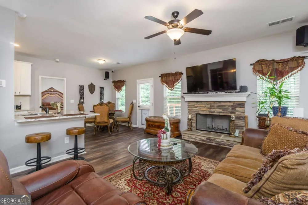 368 Bryndemere DR Dawsonville, GA 30534