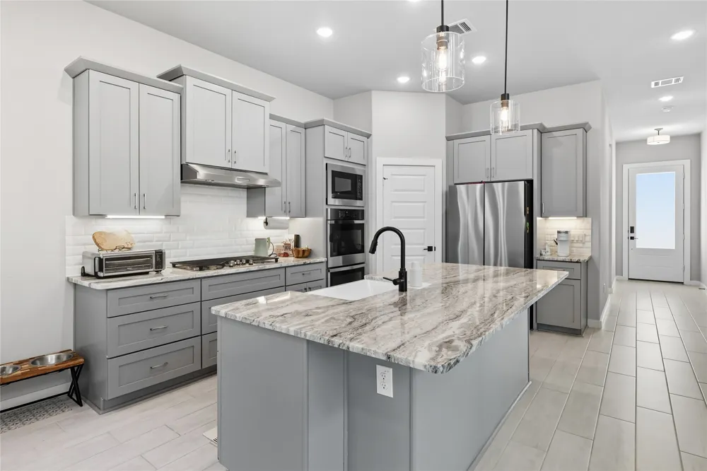 3313 The Commons Parkway Sachse, TX 75048