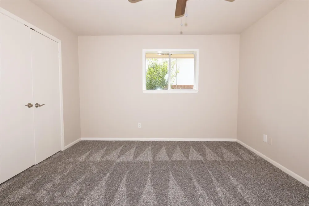 417 Meinecke Street Bellville, TX 77418