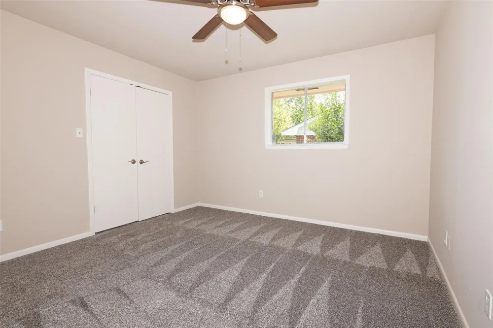 417 Meinecke Street Bellville, TX 77418