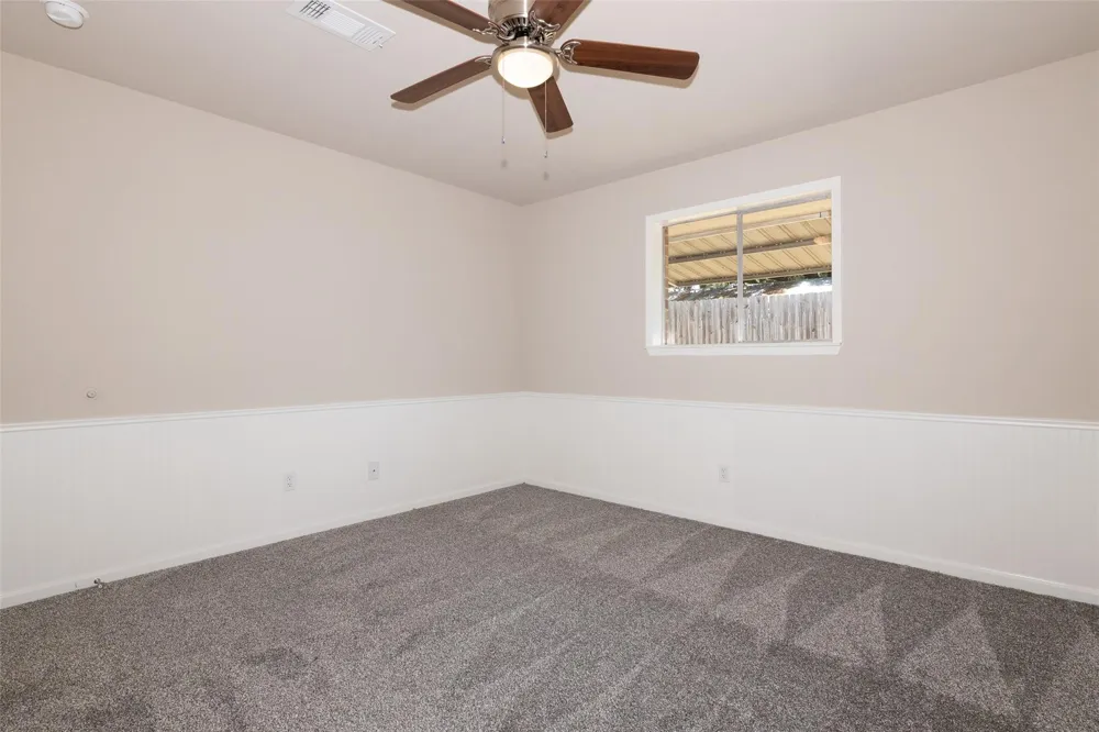 417 Meinecke Street Bellville, TX 77418