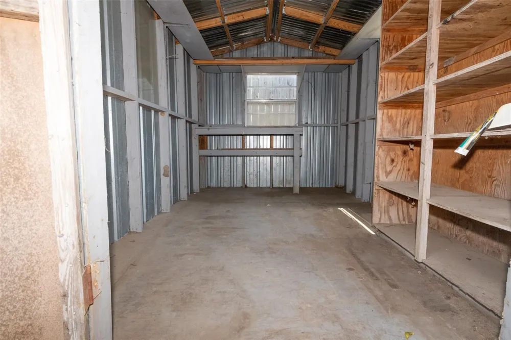 417 Meinecke Street Bellville, TX 77418
