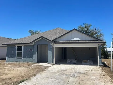 214 Paco Loop