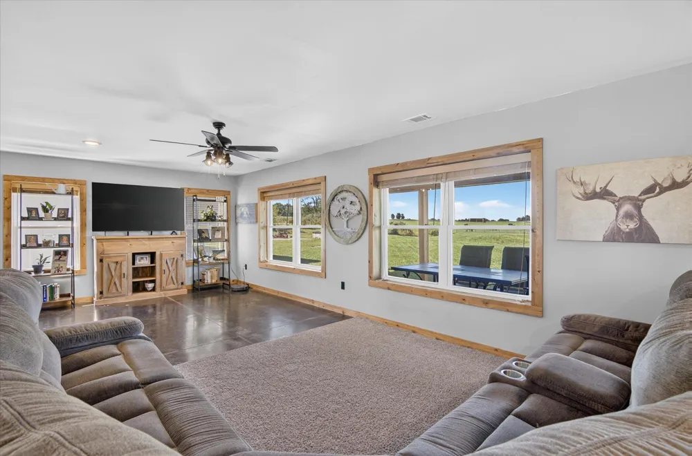 13951 Lane Road Cement City, MI 49233