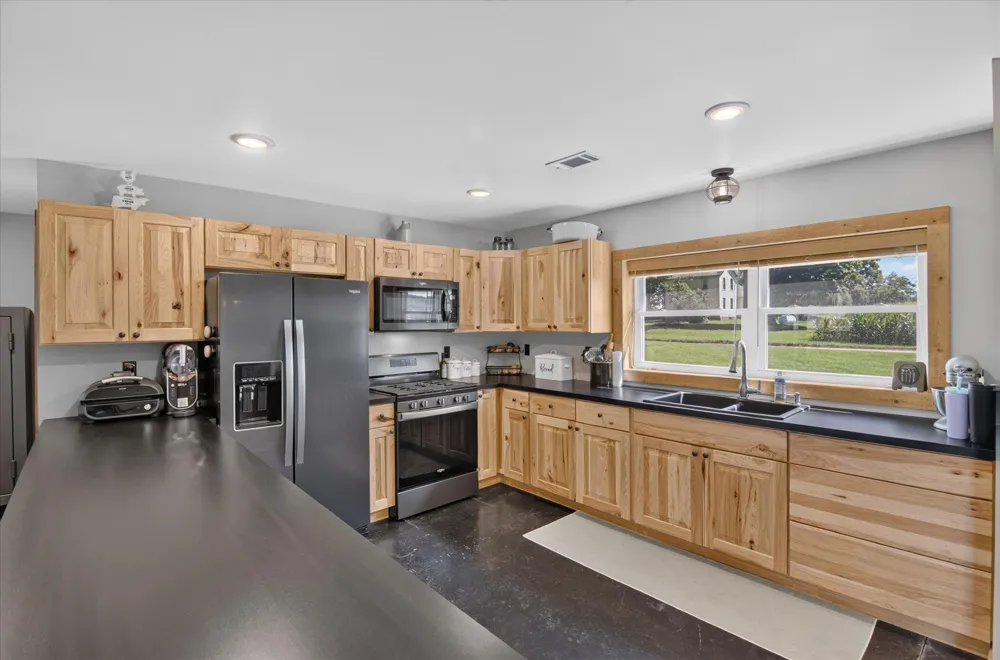 13951 Lane Road Cement City, MI 49233