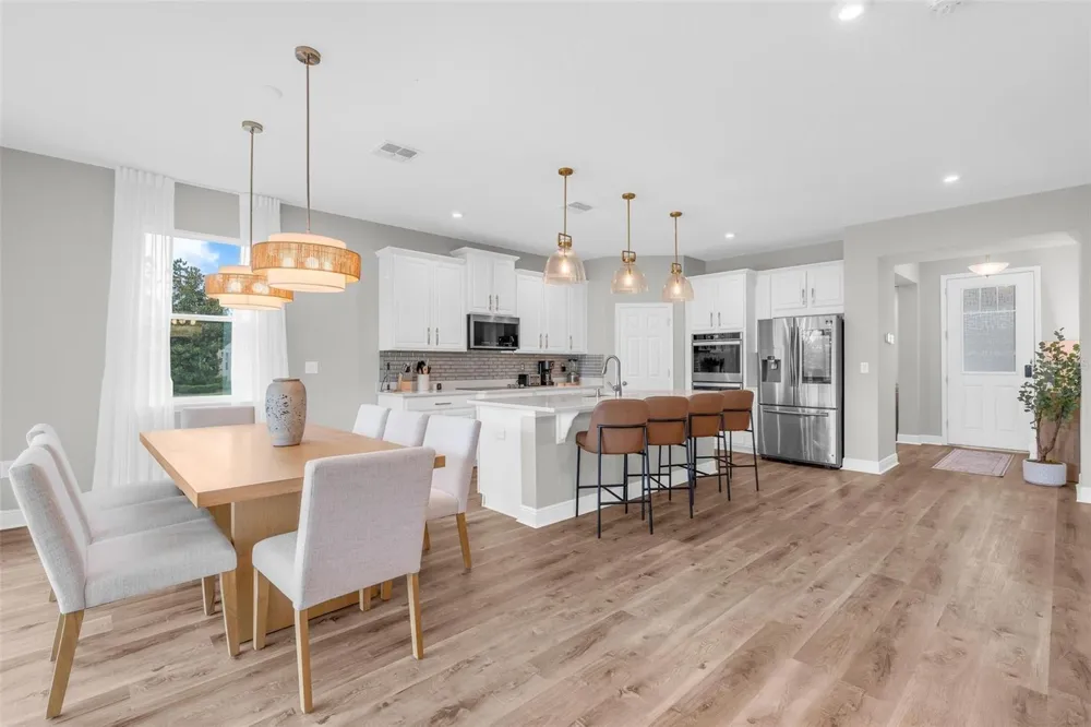 9247 LEGADO DRIVE Winter Garden, FL 34787