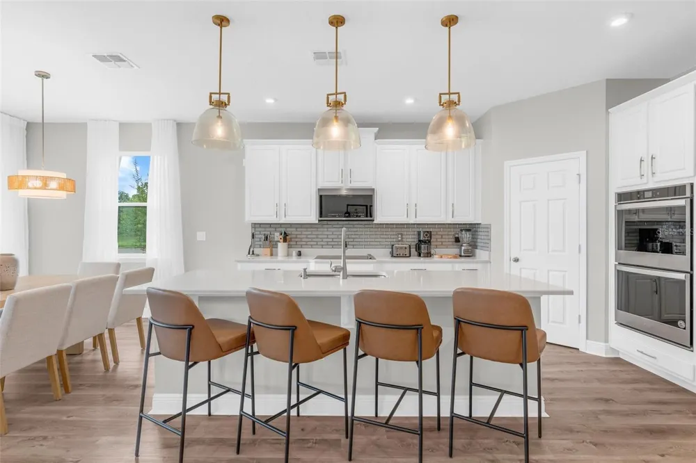 9247 LEGADO DRIVE Winter Garden, FL 34787