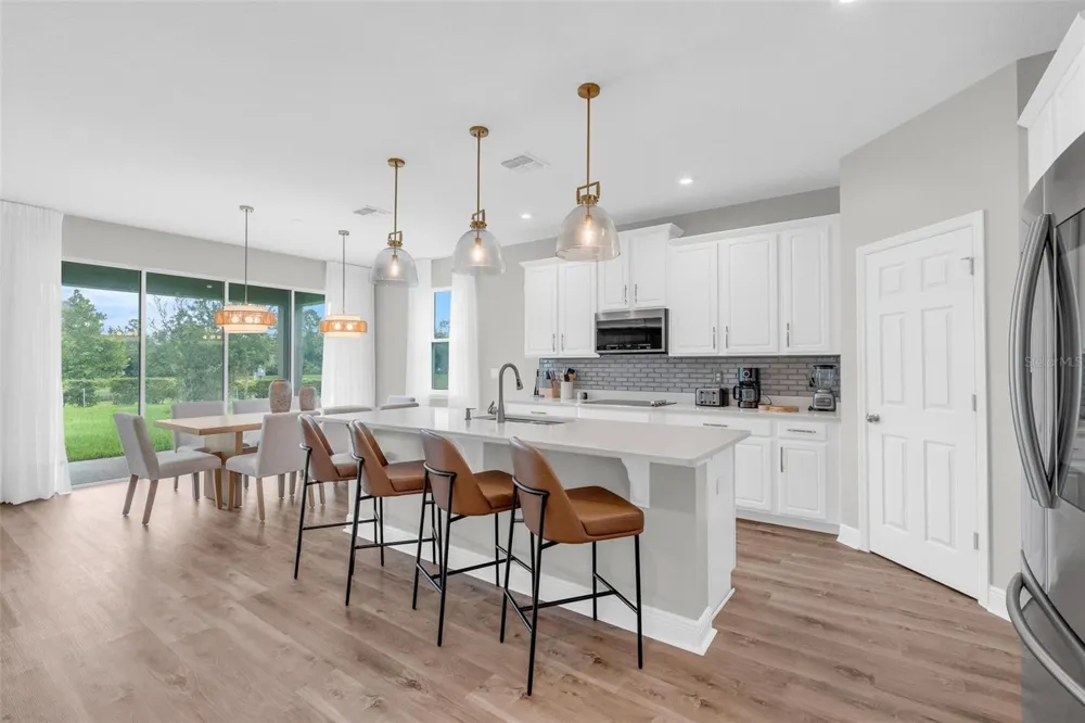 9247 LEGADO DRIVE Winter Garden, FL 34787