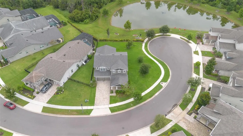 9247 LEGADO DRIVE Winter Garden, FL 34787