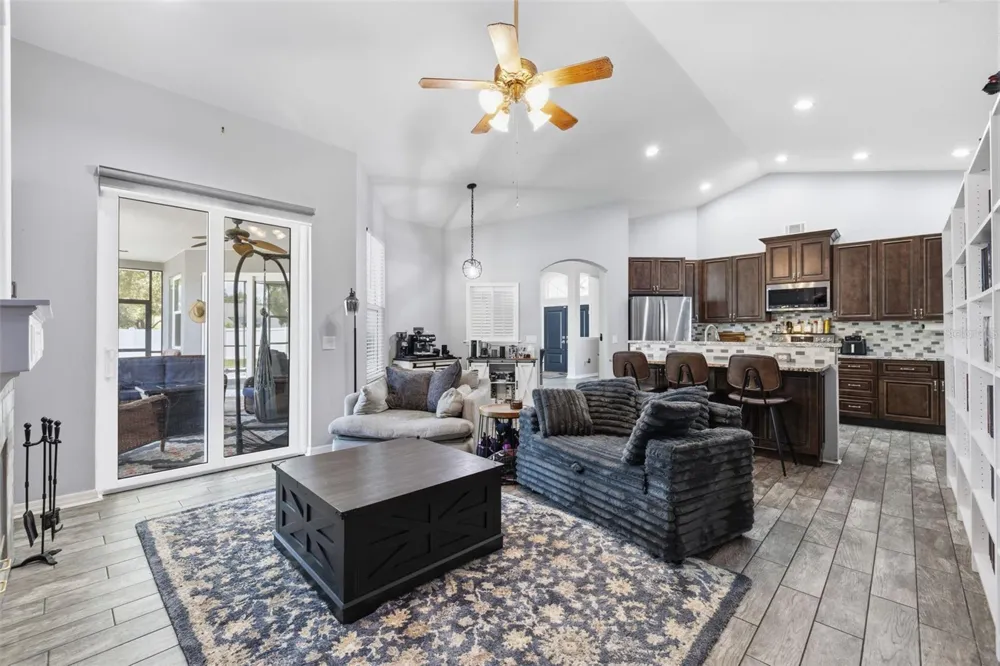 12020 RUNNING FOX CIRCLE Riverview, FL 33569