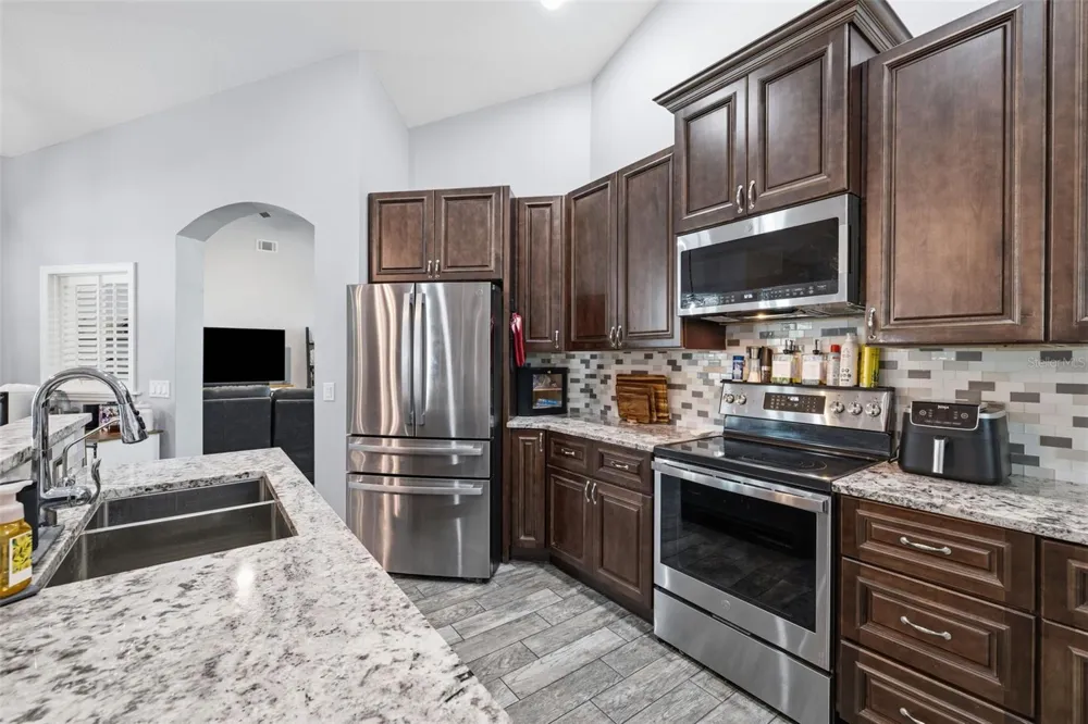 12020 RUNNING FOX CIRCLE Riverview, FL 33569
