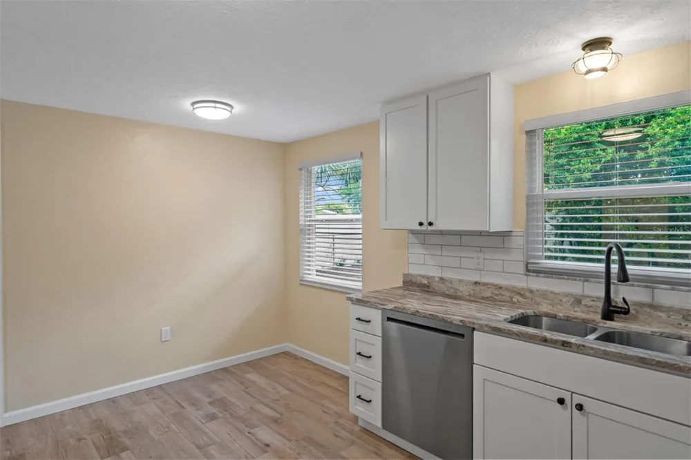 2187 DIXIE GARDEN LOOP Holiday, FL 34690
