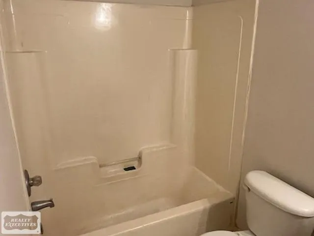 22173 Glenwood Street Clinton Charter Township, MI 48035