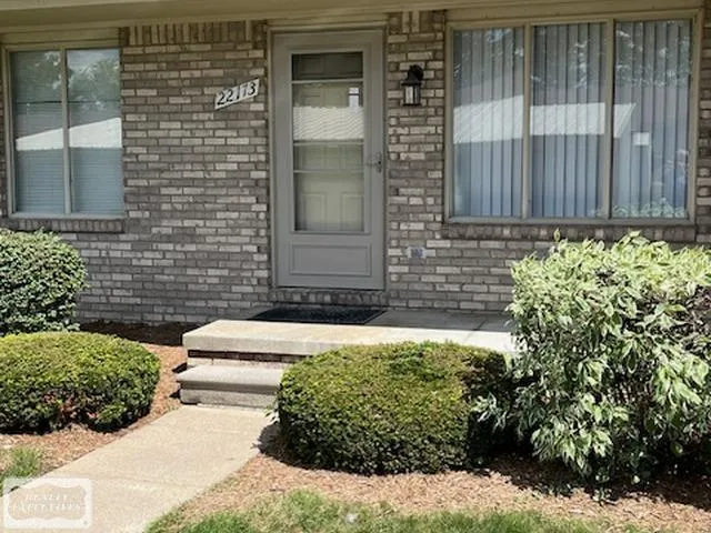 22173 Glenwood Street Clinton Charter Township, MI 48035