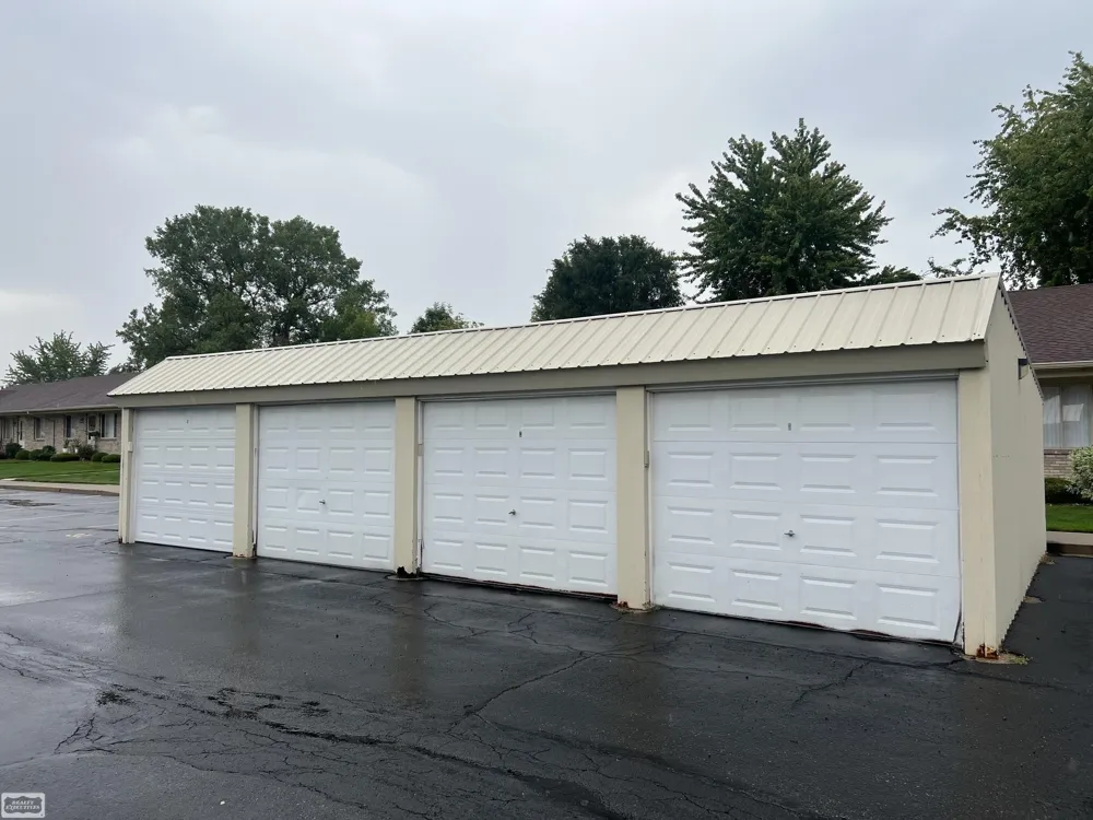 22173 Glenwood Street Clinton Charter Township, MI 48035