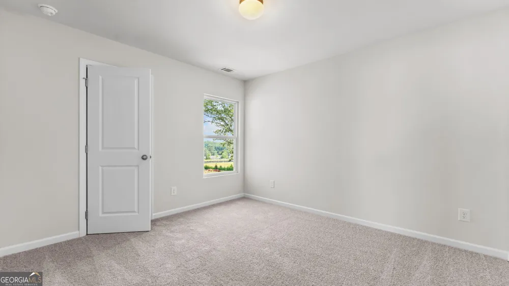 5245 Gainesville ST Flowery Branch, GA 30542