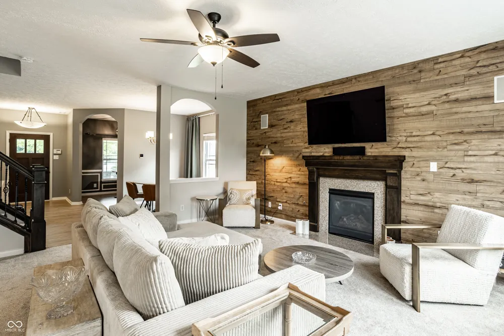 7675 Winding Lake Drive S Noblesville, IN 46062