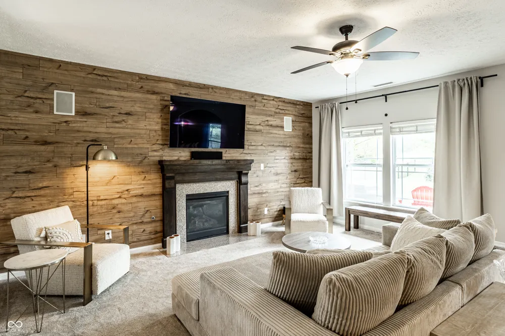 7675 Winding Lake Drive S Noblesville, IN 46062