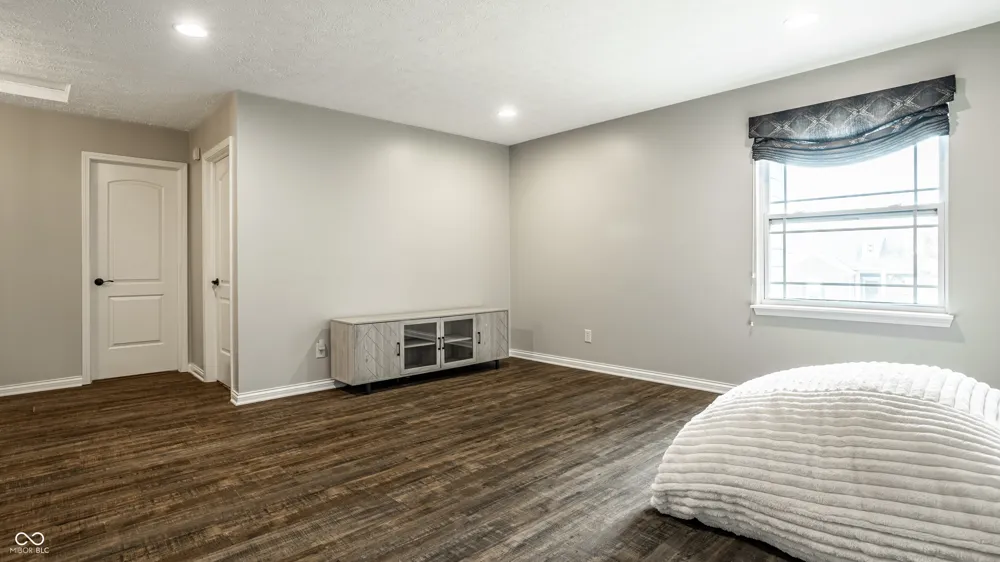 7675 Winding Lake Drive S Noblesville, IN 46062