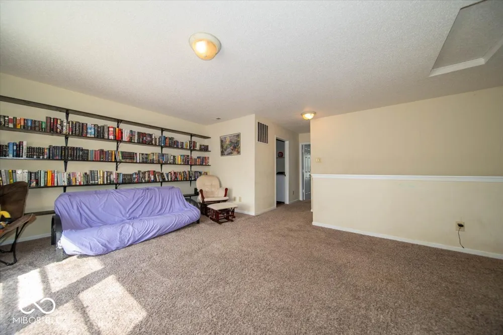 2122 Bridlewood Drive Franklin, IN 46131