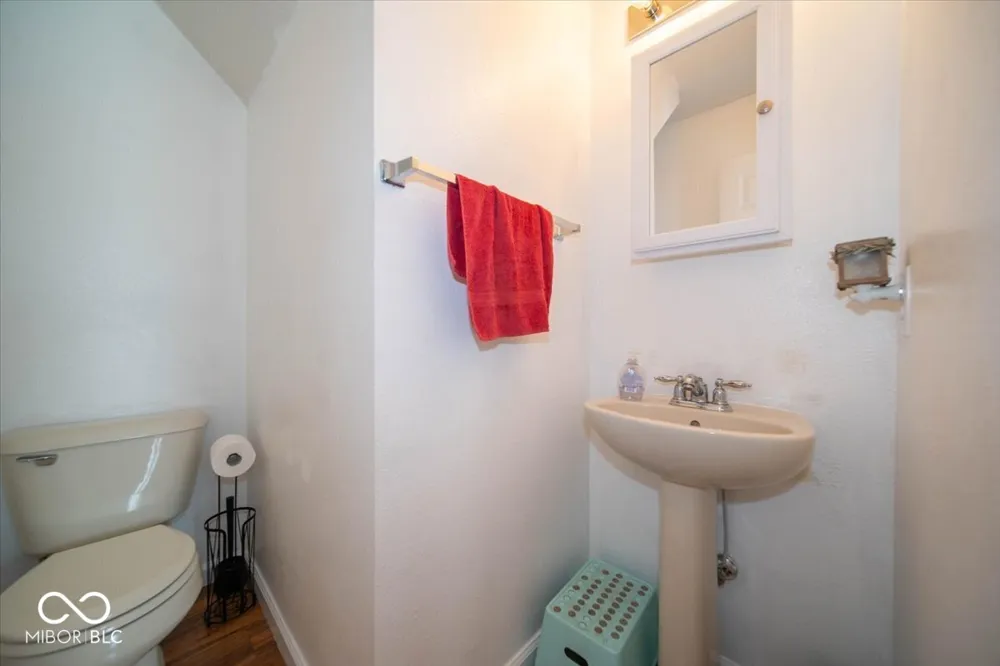 2122 Bridlewood Drive Franklin, IN 46131
