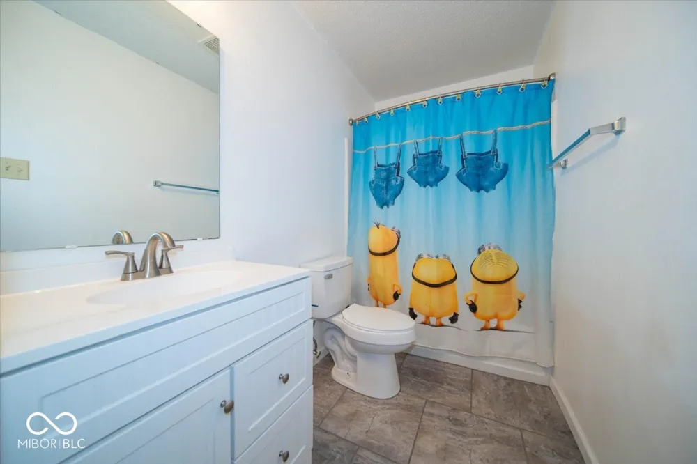 2122 Bridlewood Drive Franklin, IN 46131