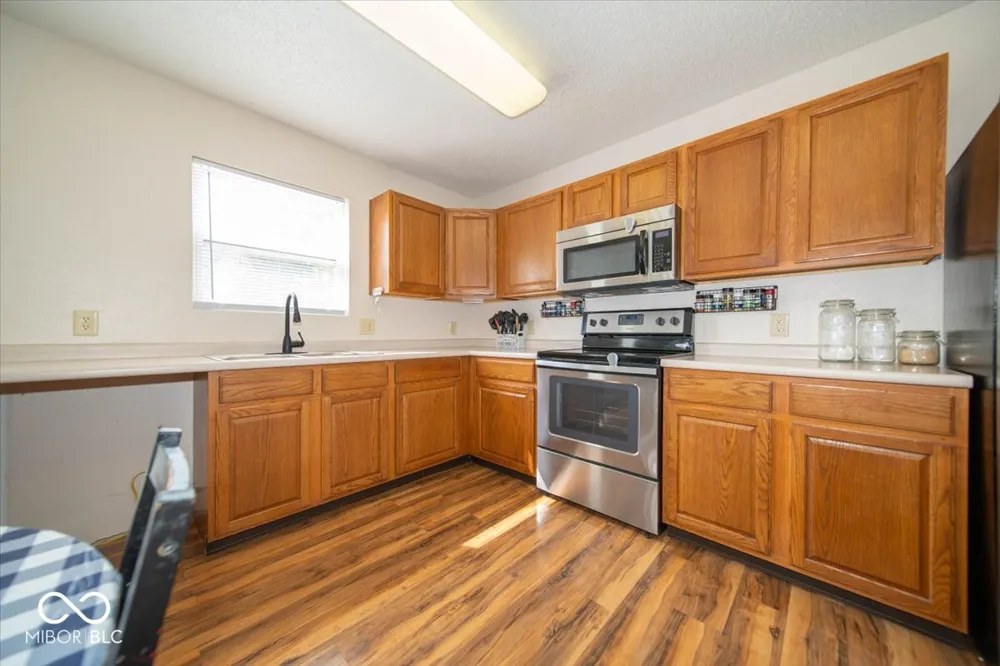 2122 Bridlewood Drive Franklin, IN 46131