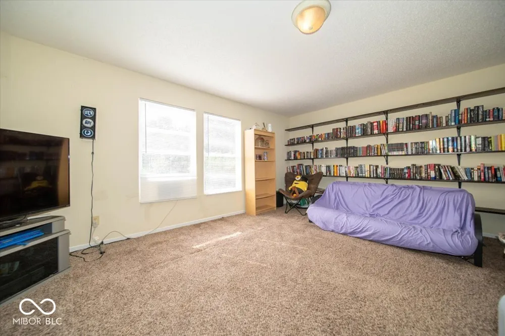 2122 Bridlewood Drive Franklin, IN 46131